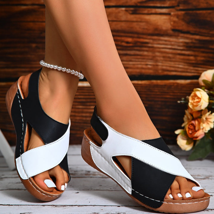 Emilia™ | Sandali casual aperti in punta