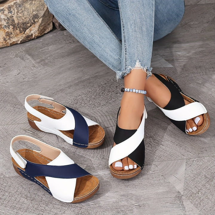 Emilia™ | Sandali casual aperti in punta